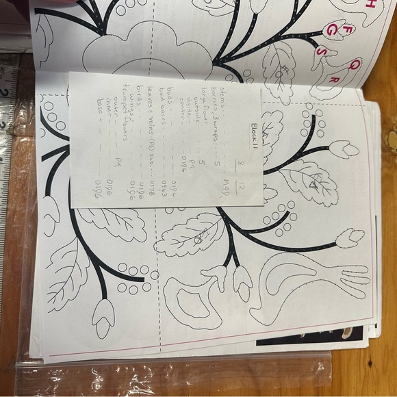 Primitive Gatherings Quilt pattern Twilight Garden - Picture 6 of 8